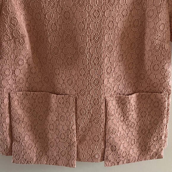 RW&Co lace top with front pockets size XS - Picture 3 of 5